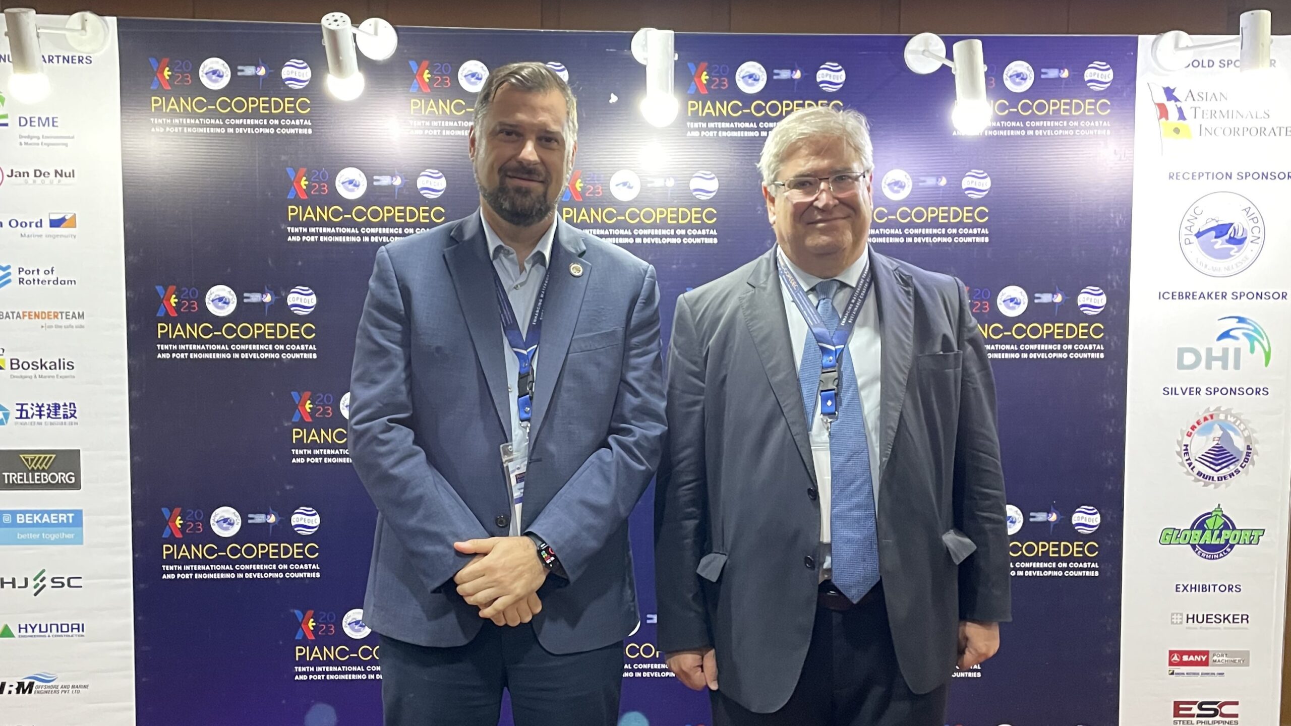 PIANC President Francisco Lefler (left) and PIANC Vice President Calvin Creech (right) attended the 10th International Conference on Coastal and Port Engineering in Developing Countries (COPEDEC) in Manila, The Philippines on 9-12 October 2023. 